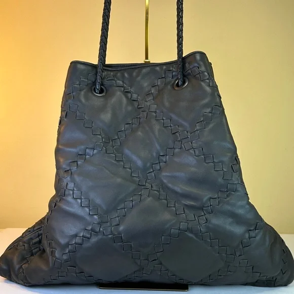 Bottega Veneta Intrecciato Trimmed Large Black leather Bag, Dustbag, Made Italy - Picture 4 of 17